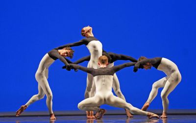 BEACH BIRDS chor. Merce Cunningham; Ballet de L’Opéra de Lyon; Fot. Joanna Miklaszewska